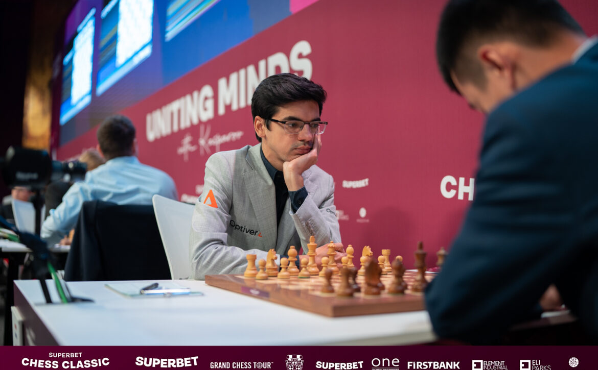 Alireza Firouzja vs Ding Liren  Superbet Chess Classic Romania